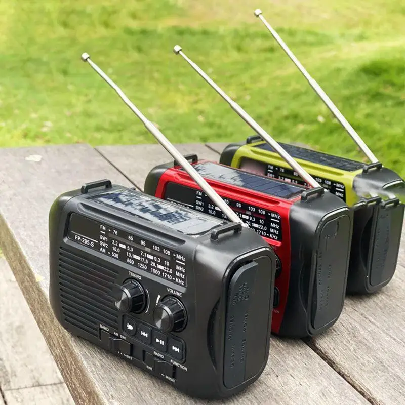 

Battery Powered Radio For Power Outages Multifunction Portable Solar Hand Crank AM/FM Radio For Survival Weather Broadcasts