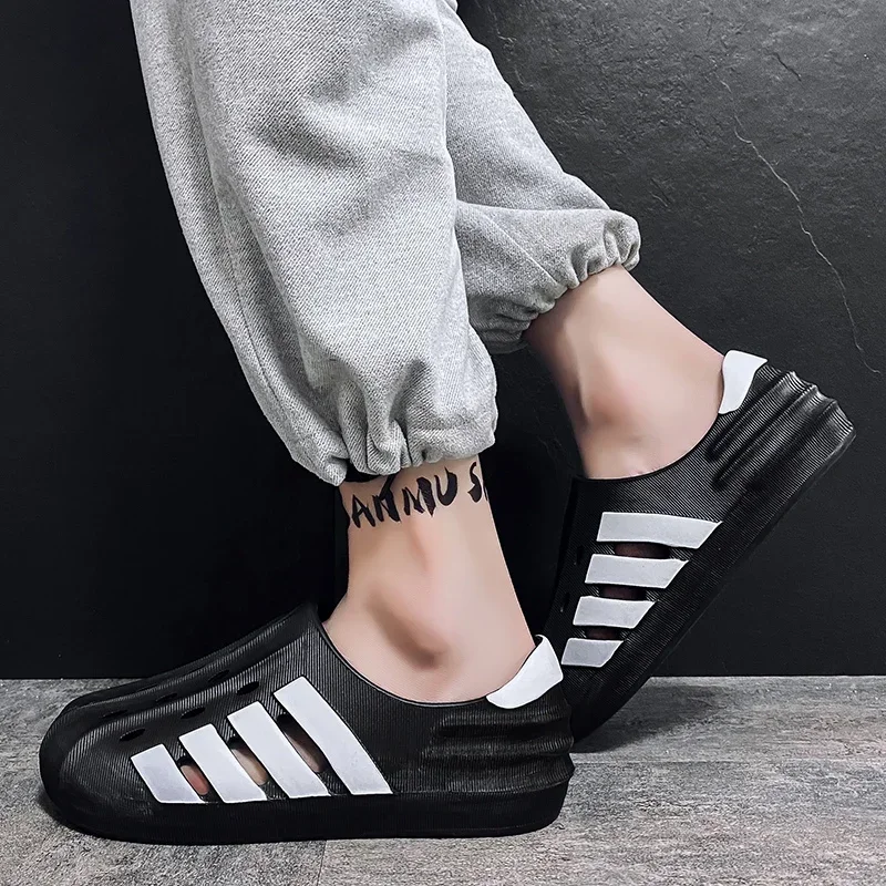 Men\'s Sandals Couple Style External Wearing Hole Shoes Non slip Tulip Slippers Outdoor Footwear Beach Casual Comfort Clogs