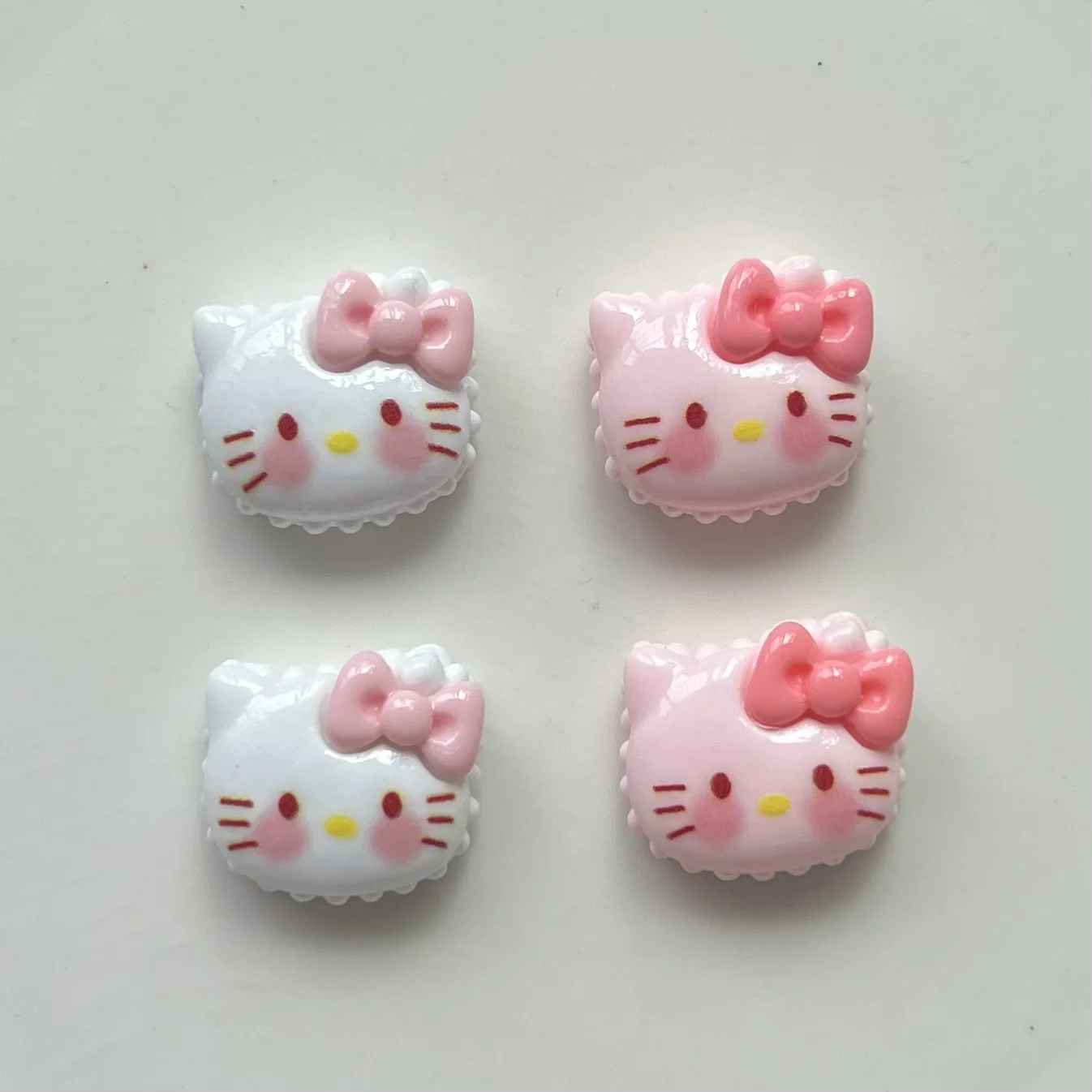 

5pcs miniso series cute kitty cartoon резиновые кабошоны из смолы материалы для поделок diy