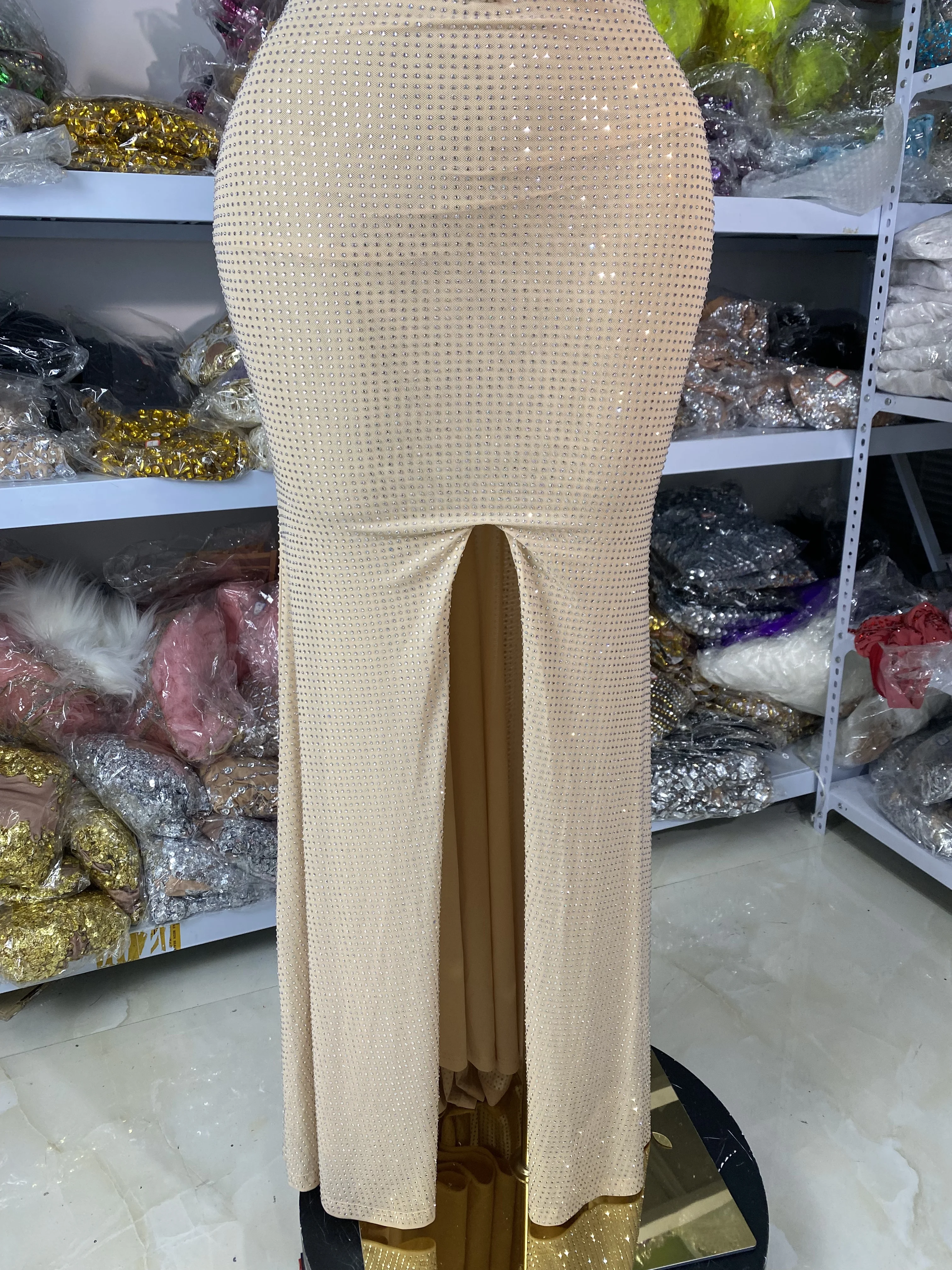 Robe d'anniversaire de luxe pour femmes, bretelles Spaghetti découpées, strass fendus, moulante, longue, une pièce, robes de soirée de célébrité