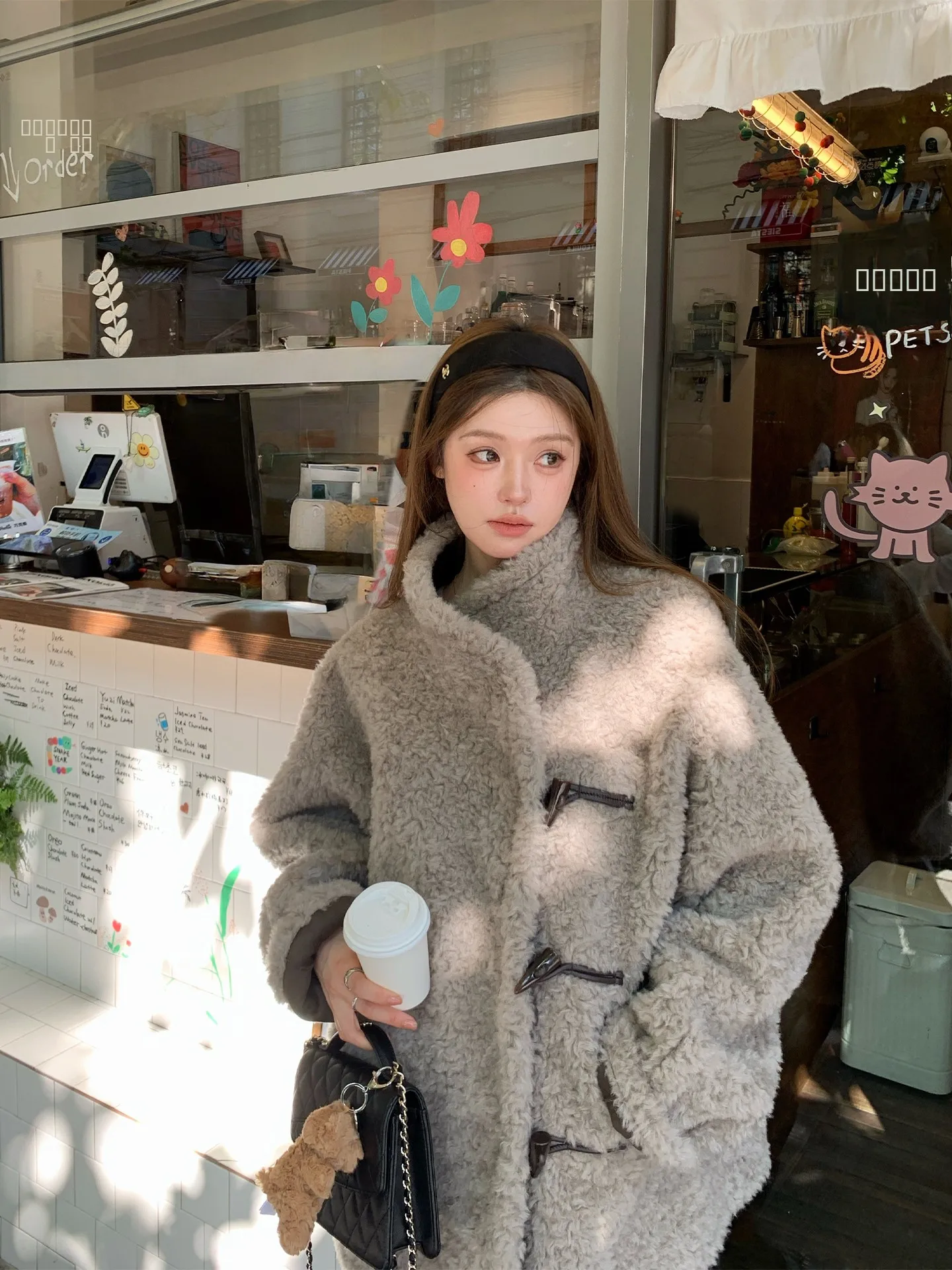 

Двустороннее пальто-трансформер с воротником-стойкой на пуговицах из натурального меха ягненка, женское, теплое, повседневное, с длинными рукавами