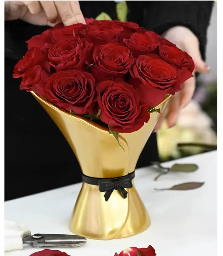 Hand held flower ware Korean Kaleidoscope flower bouquet arrangement box art vase decoration