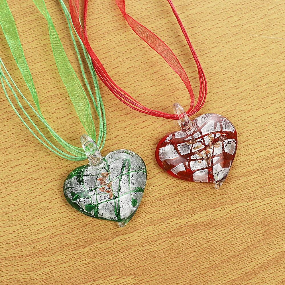 الجملة 6 قطع Gandmade مورانو Lampwork الزجاج مختلط اللون شريط القلب قلادة الفضة P الساخن مجوهرات هدية Necl0114