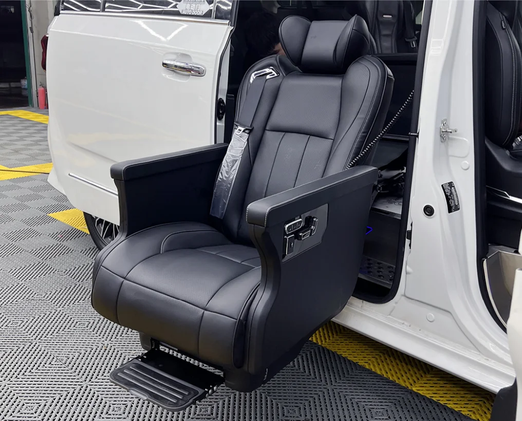 Modified Automotive Leather Welfare Seat For Elderly Disabled With A Load Capacity Of 150kg For Commercial Vehicles