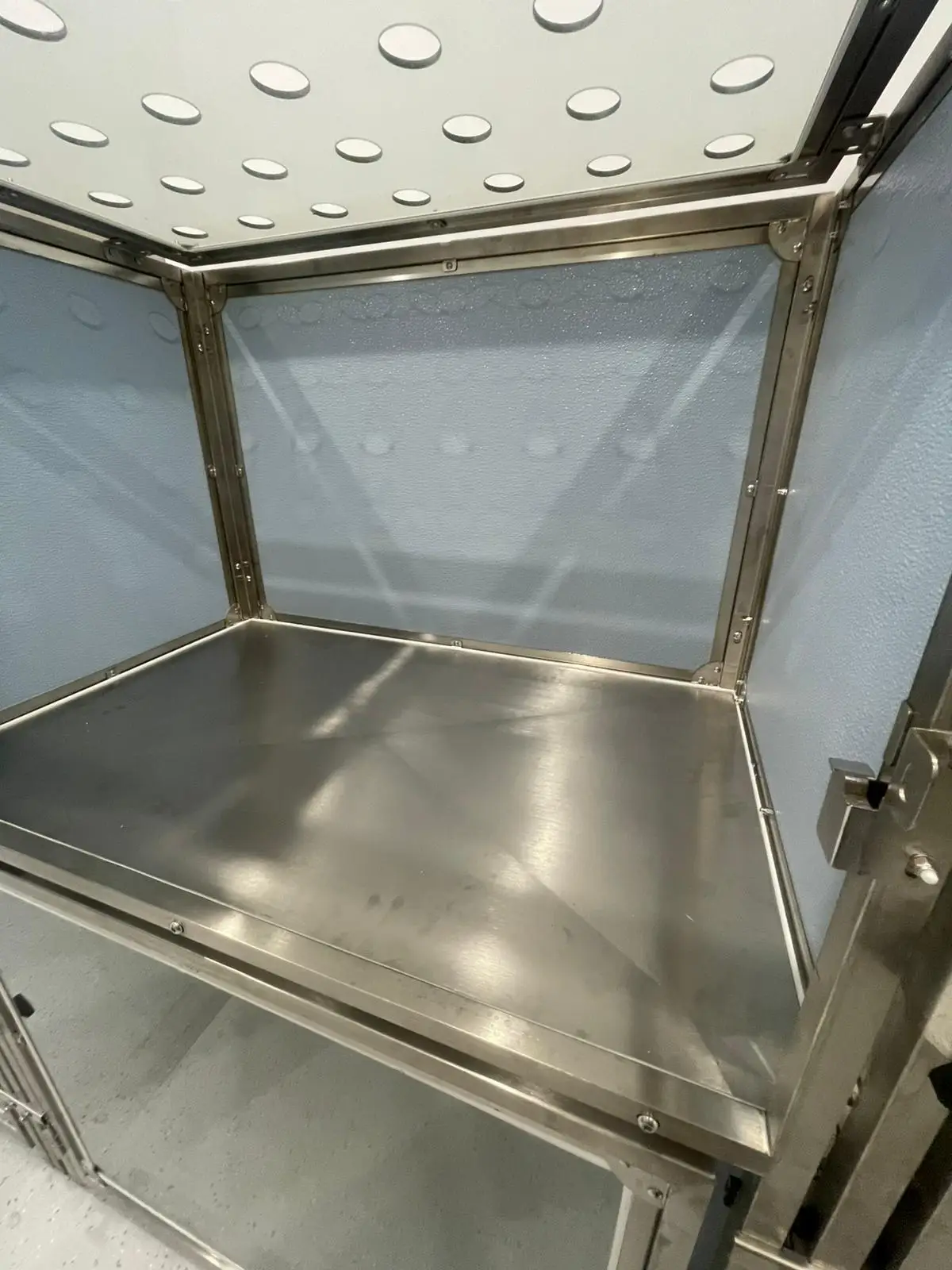 Pet Shelter Heavy Stainless Steel Dog House Kennel Luxury Customizable Modular Kennel Pet Big Cage