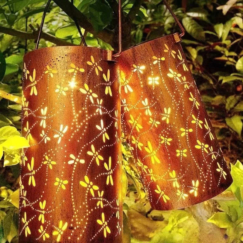 สร้างสรรค์ใหม่พลังงานแสงอาทิตย์ Dragonfly โคมไฟกระบอกเหล็ก Hollow กันน้ํากลางแจ้ง Courtyard ตกแต่งโคมไฟ