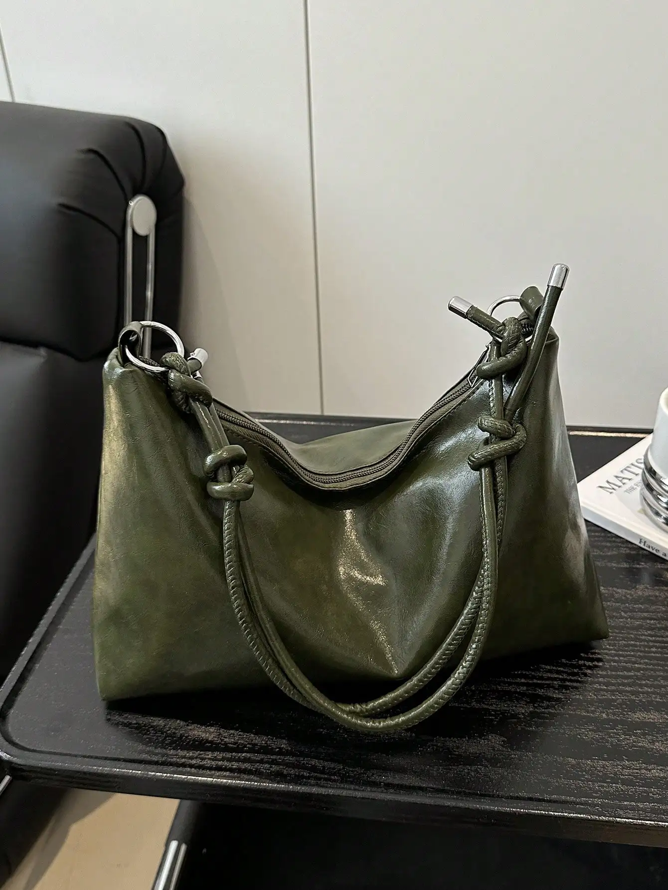 Minimalist Crescent Shoulder Bag Adjustable Strap Large Capacity Versatile Crossbody for Office & Campus