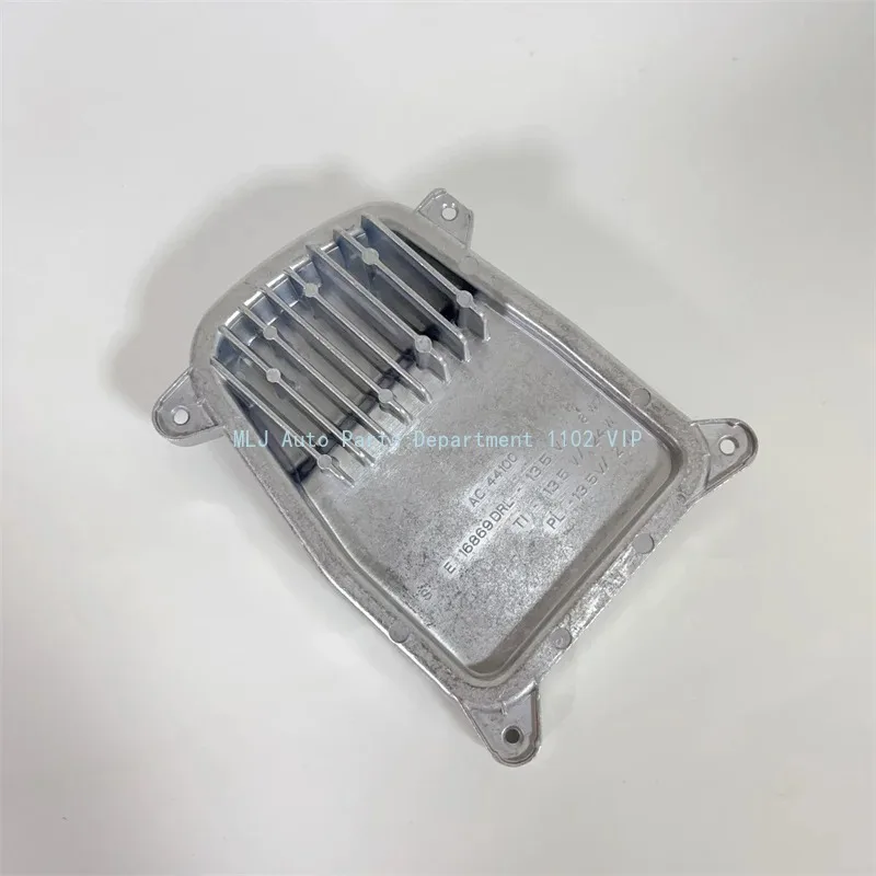 

Suitable for MINI F55 and F56 left and right turn signals and daytime running light module. OME: 63118737589 63118737590