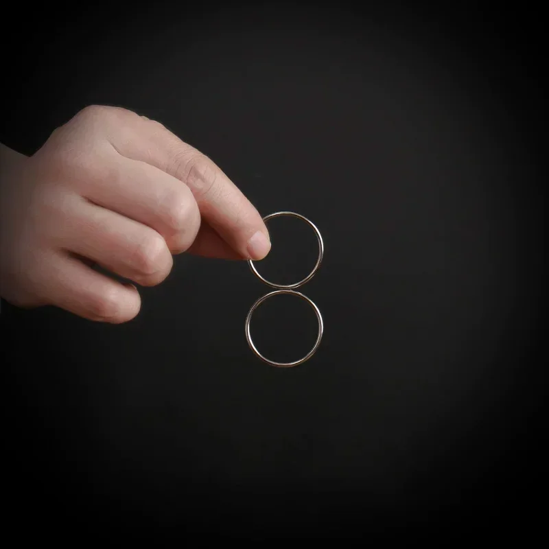 Super Power Double Rings Magic Tricks Mighty Twin Ring Illusions Gimmicks Mentalism Props Street Magic Easy