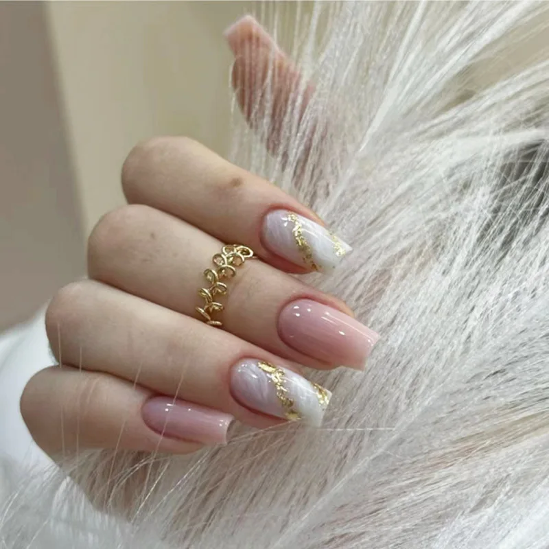 24 قطعة أطراف أظافر صناعية يمكن ارتداؤها مع خطوط مسحوق لامعة تصميم أظافر وهمية مجموعات الوردي منتصف طول مربع الصحافة على رسومات أظافر