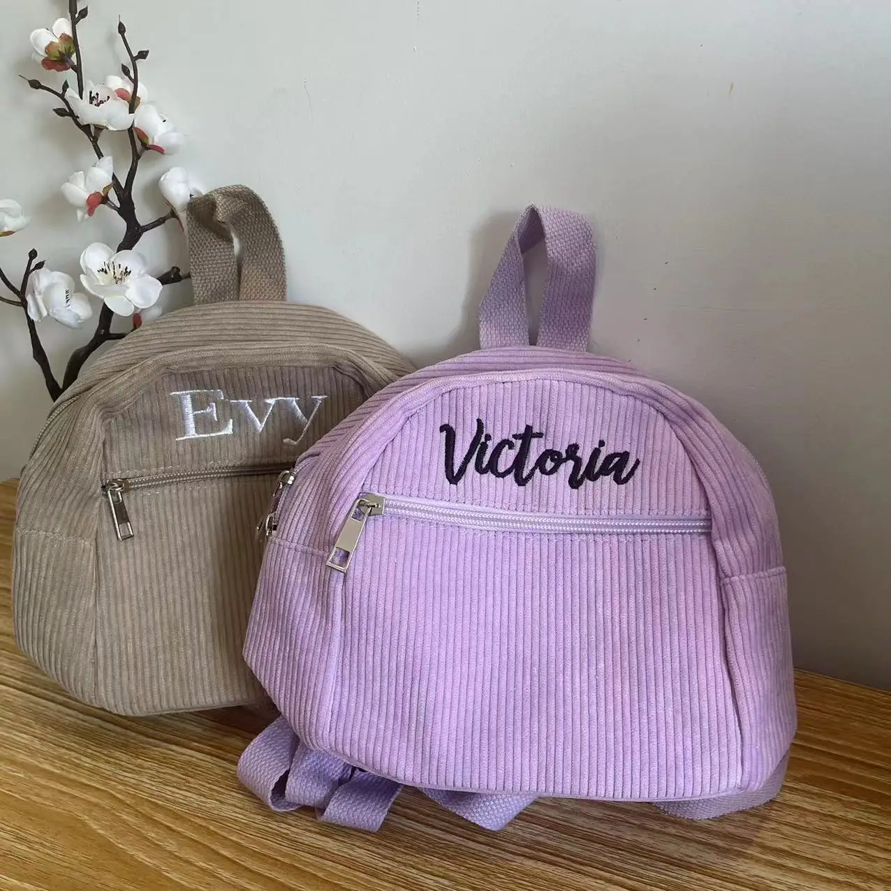 Personalizado bordado veludo mochila para mulheres, simples e elegante, monocromático, pertence ao seu nome, novo