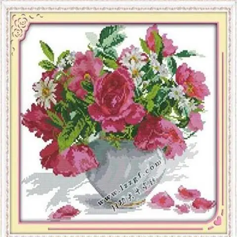 Customized handmade vase with rose cross embroidery, expected to be delivered in 2-4 months, featuring high-quality embroidery