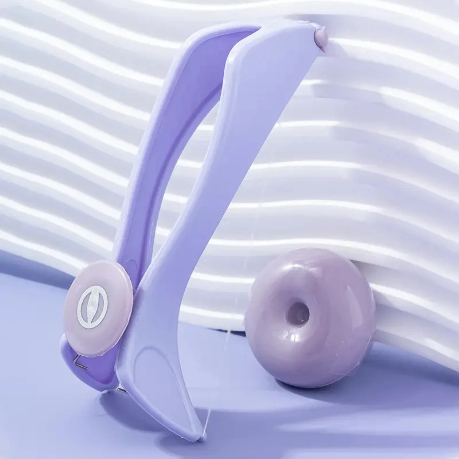 

Manual Facial Hair Remover - Gentle, Practical, and Efficient Cotton Thread Tool for Hair Removal - Single Piece