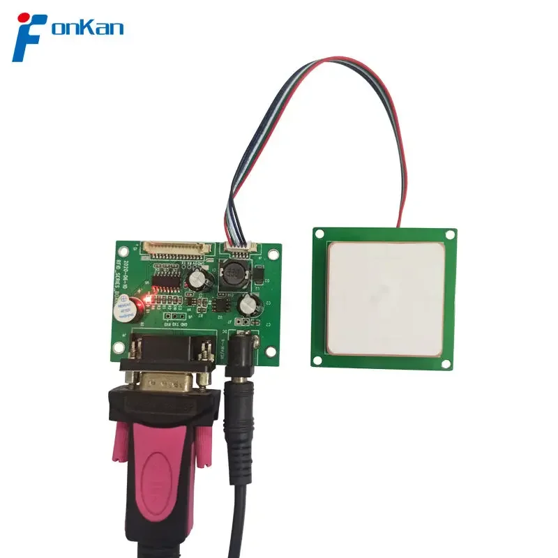 Modulo RFID 865~868Mhz/902-928Mhz TTL 232 Interfaccia Uart Modulo lettore RFID UHF integrato nell'antenna di guadagno 3dBi