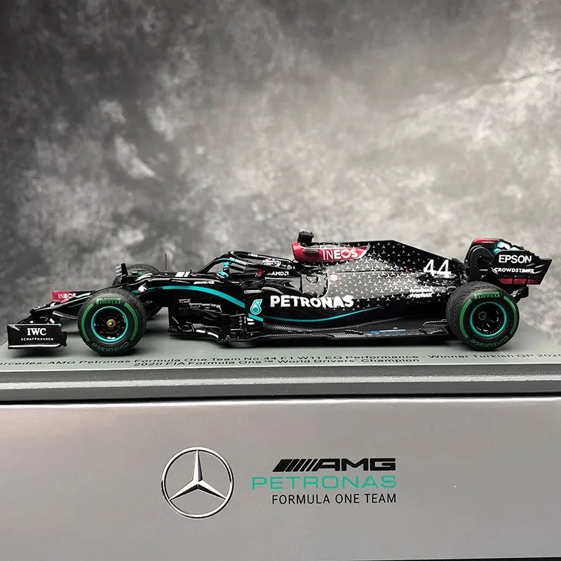 1/43 F1 شرارة مرسيدس هاميلتون 2020 W11 الجائزة الكبرى التركية 7th Championship Edition نموذج سيارات سطح المكتب نموذج ثابت هدايا الصبي