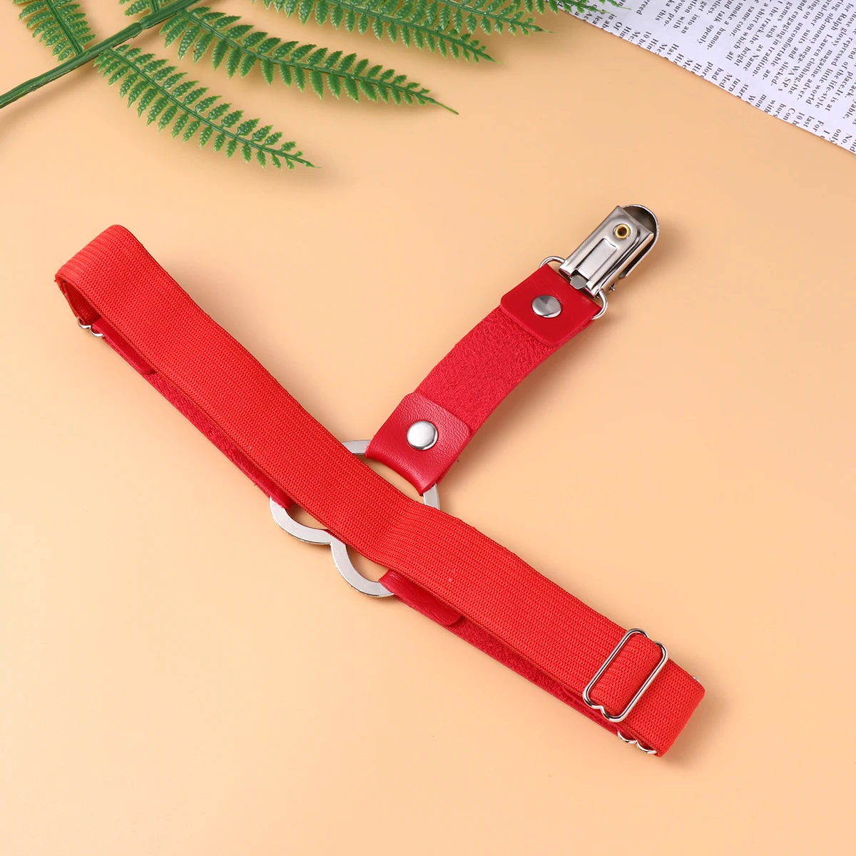 

2Pcs Adjustable Loving Heart Leg Rings PU Garters for Punk Cosplay Binding Games Hip-Hop Show Harness