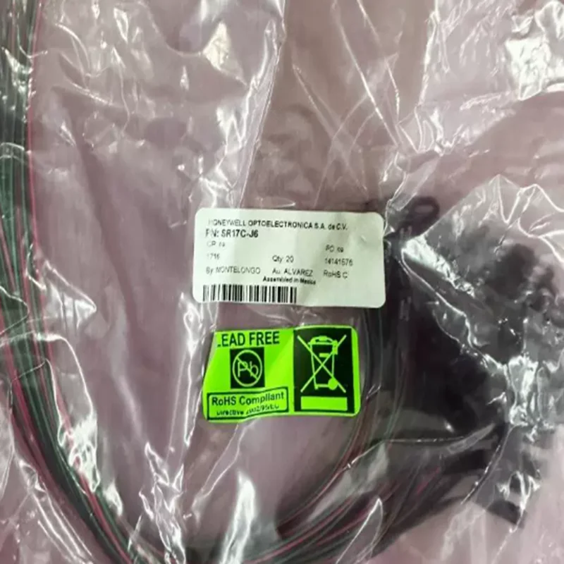SR17C-J6 Honeywell Hall Effect Sensor Digital Output Magnetic Sensor   1pcs/lote