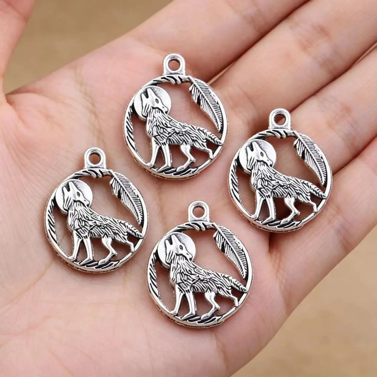 10Pcs Charms Wolf Full Moon Werewolf 25x21mm Antique Silver Color Pendants DIY Crafts Making Findings Handmade Tibetan Jewelry