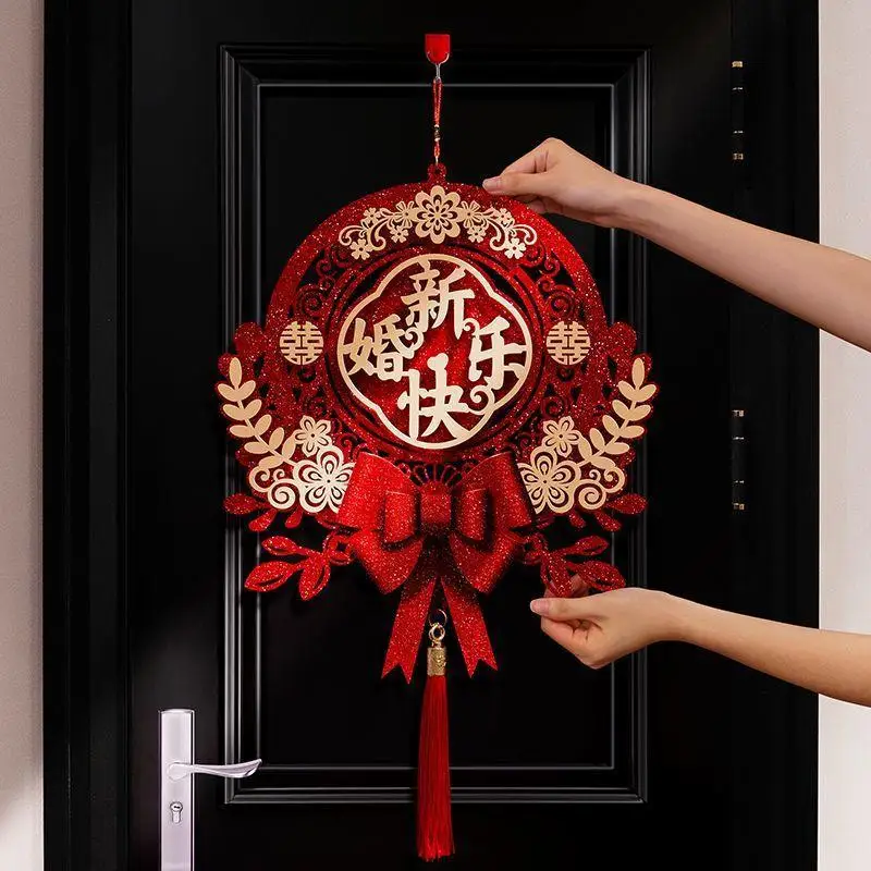 

Happy character pendant wedding room arrangement set wedding door wedding new house bedroom latte decoration