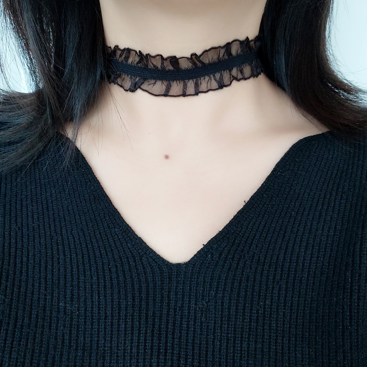 Velvet ruffled collarbone chain choker high-end lace sweet necklace women's net celebrity neckline neck strap short