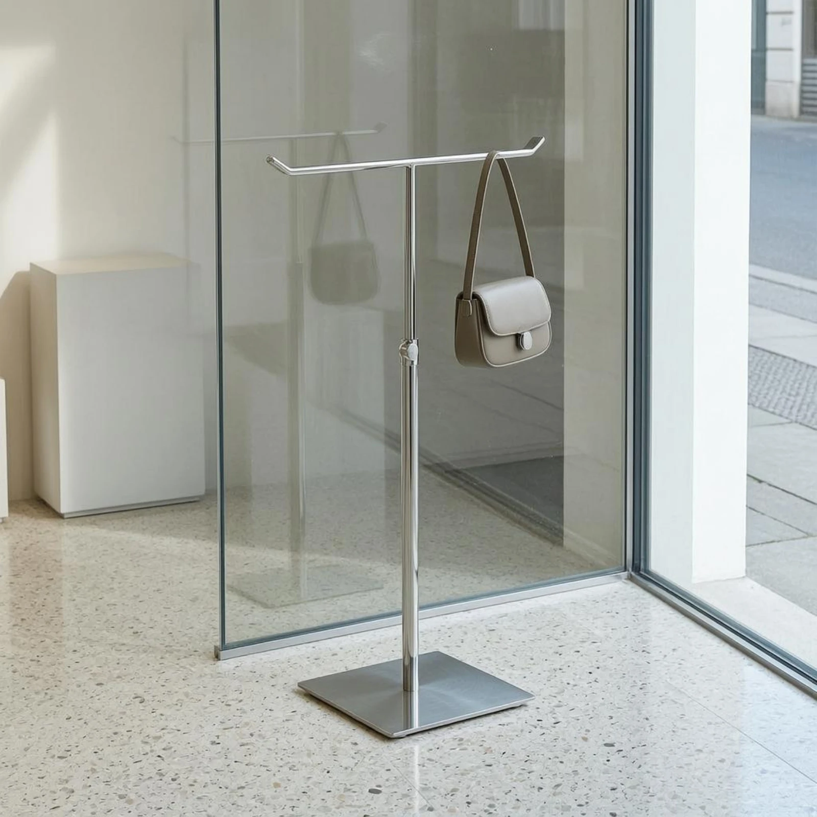 

T-Shaped Display Stand Round Knob Crossbar Display for Shop Counter