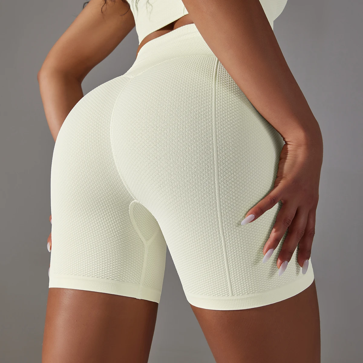 Seamless Yoga Shorts Checkered Pattern Breathable Fitness Shorts Gym Scrunch Butt Leggings Shorts Workout Sports Push Up Shorts