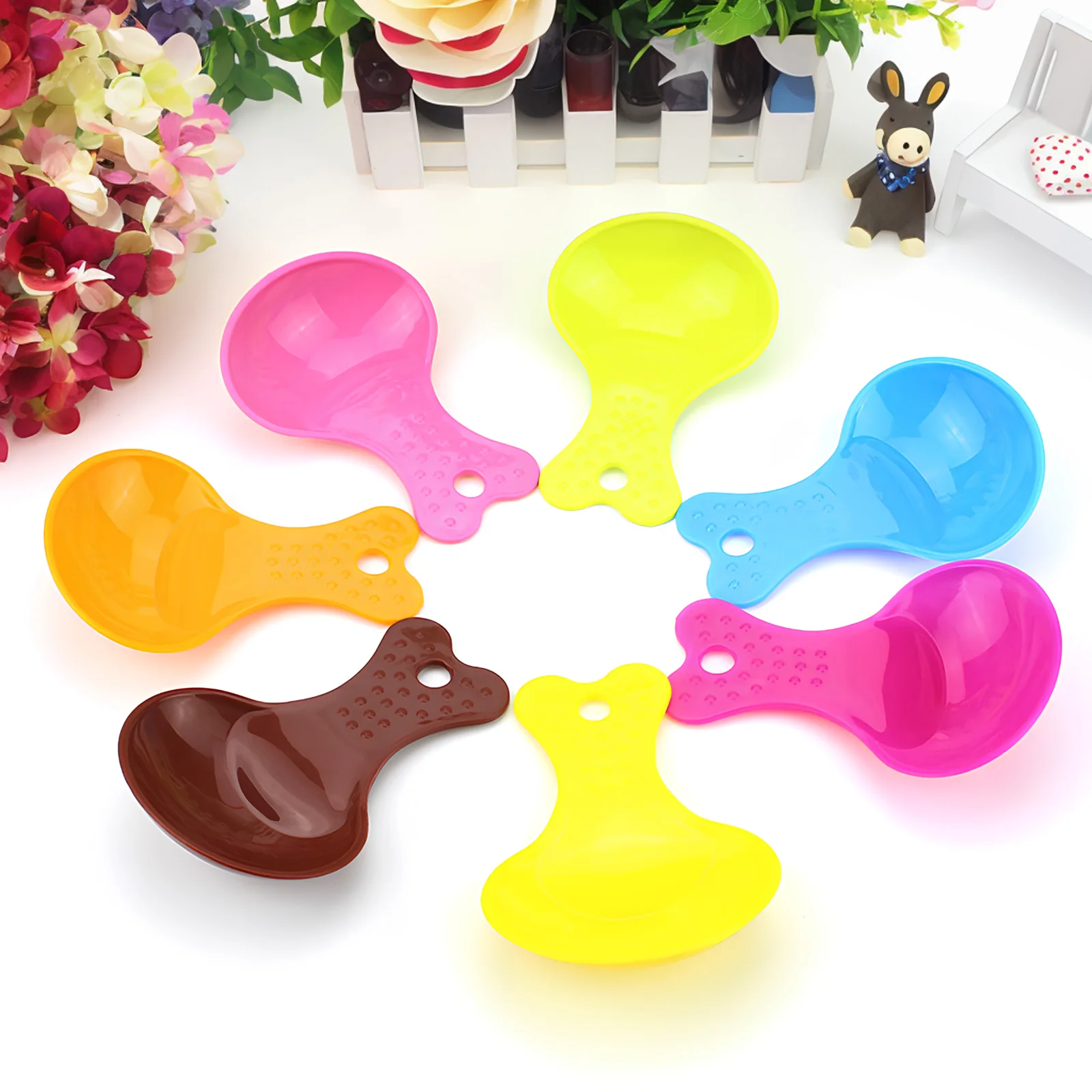 

Transparent Parakeet Feeder Spoon Set Random Color Easy Refill Dual Compartments Sturdy Plastic Bird Cage Accessories for Cages