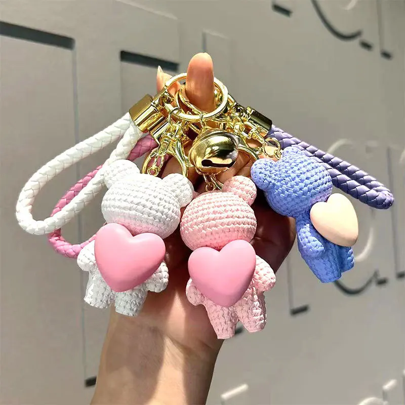 Cute Cartoon Bear Car Keychain, amor coração Keyring, adorável animal saco pingente, aniversário das meninas, festivais pequeno presente, 1pc