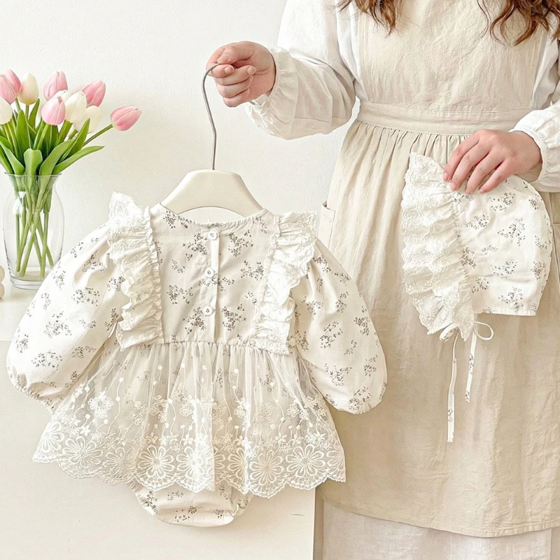 2026 Four Seasons Hot Selling New Sweet Floral Baby Long Sleeve Cotton Splicing Lace Climbing Clothes