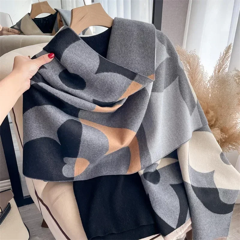 2024 New Autumn Floral Scarf Women Winter Warm Cashmere Scarves Girls Sweet Soft Pashmina Shawl Outdoor Sun Shawls Ladies