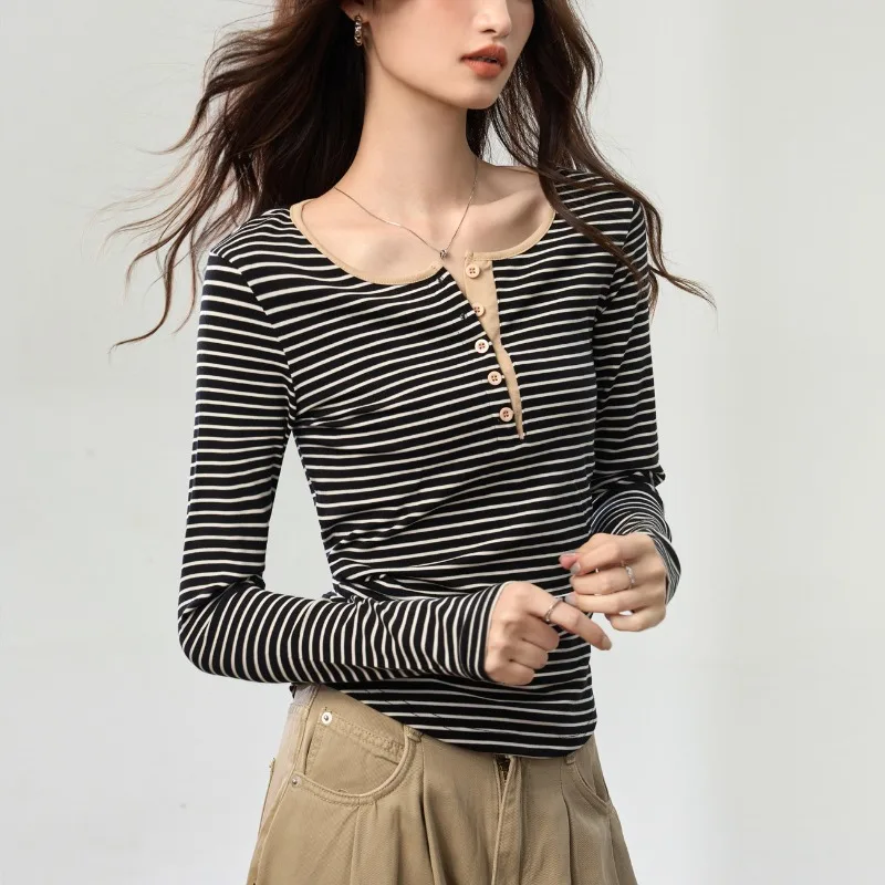 

2025 Design Sense Striped Bottom Shirt Women's Long Sleeve Pleated Waist Button Contrasting T-Shirt Top