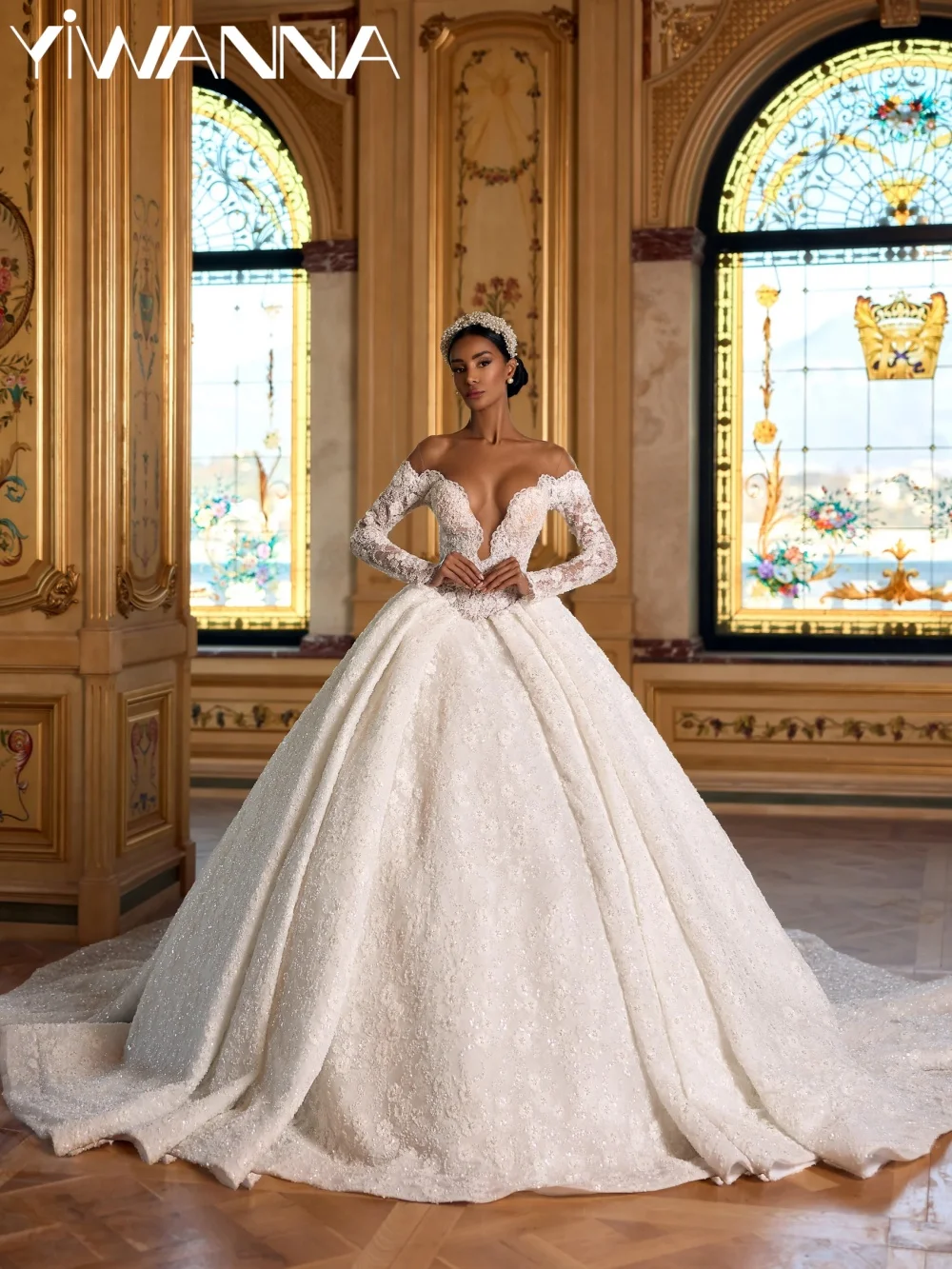 

White Glamorous Beaded Wedding Dress Opulent Lace Appliques Bridal Gown Customized Illusion Deep Vneck Long Dresses For Bride