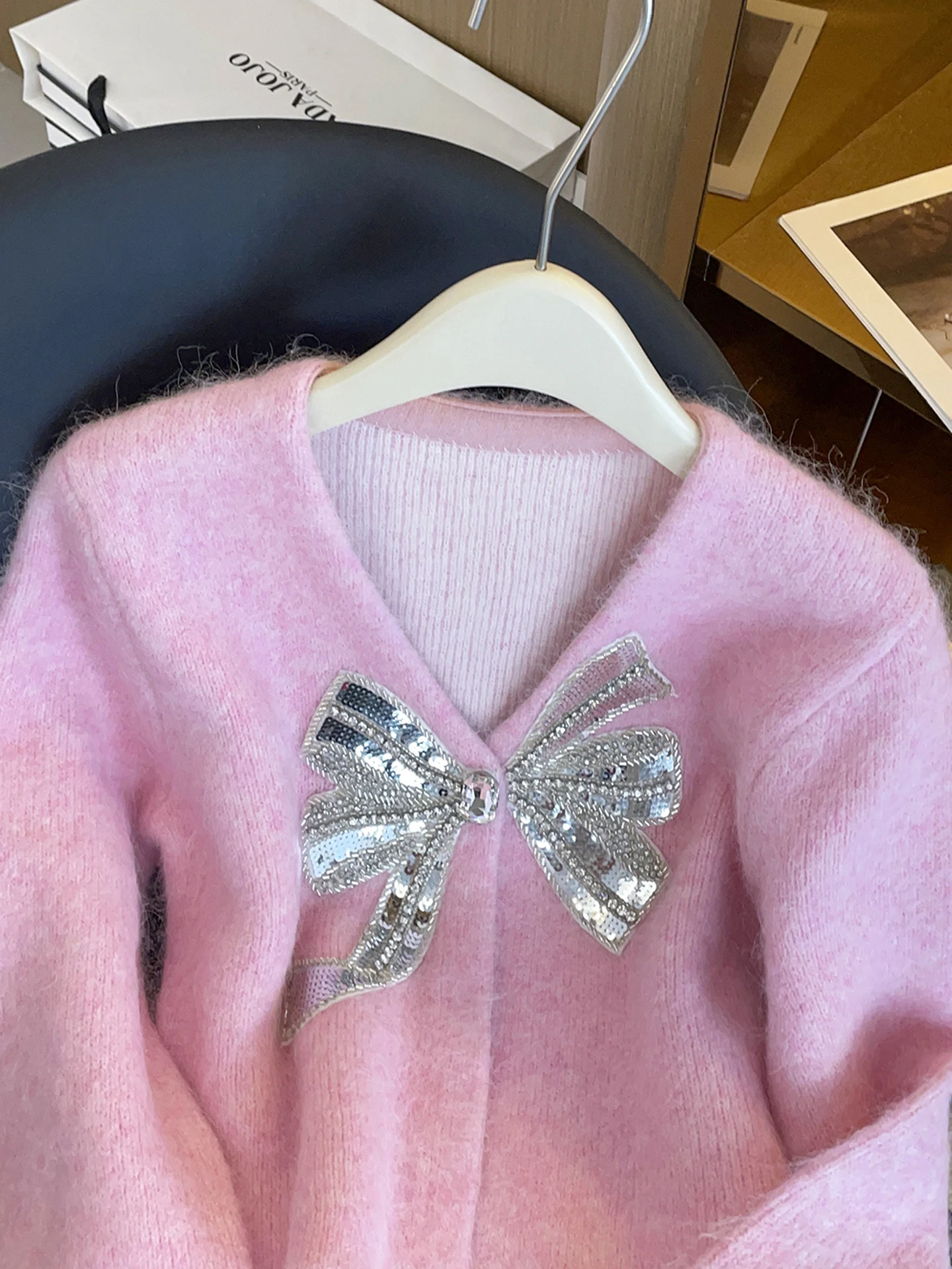 高級婦人用ニットセーター、結び目とダイヤモンドの装飾、通勤用、レギュラーフィット、ミディアムソフト、ロング丈...