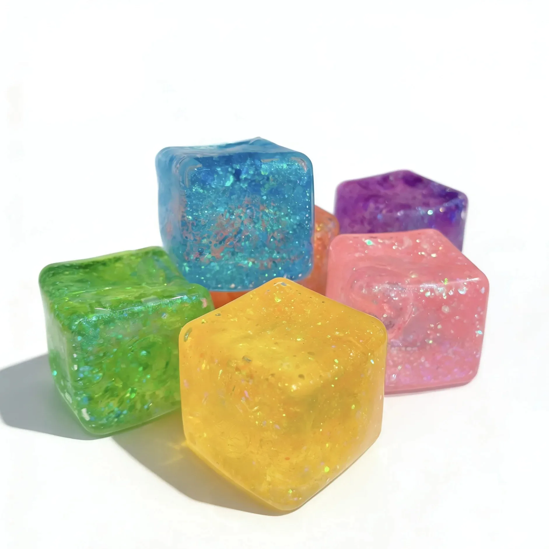 New Maltose Ice Squeezing and Relaxing Toy with High Beauty Ice Squeezing Tool