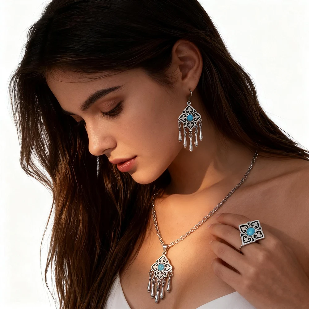 

Bohemian Vintage Turquoise Beads Alloy Tassel Choker Necklace Earrings Rings for Women India Gypsy African Ethnic Jewelry Set