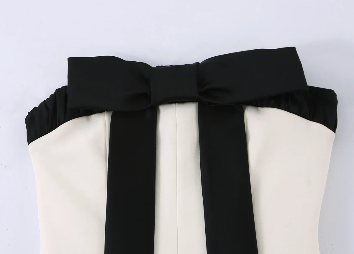 Damen-Bodycon-Kleid, schulterfrei, ärmellos, schmales Minikleid mit Schleife und rückenfreiem Detail