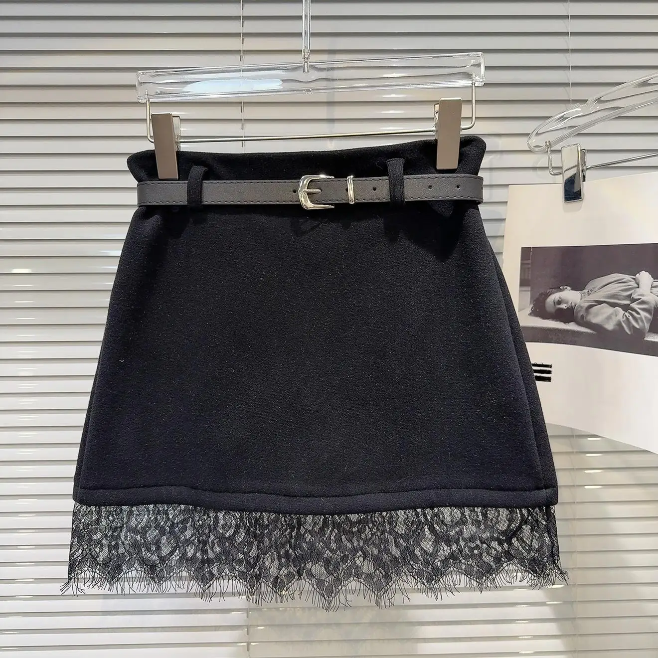 Thiened Fce ort Skirt with Belt Design Lace  for Women Winter New Sle Name Lady f Body Skirt A-Line Silhouette