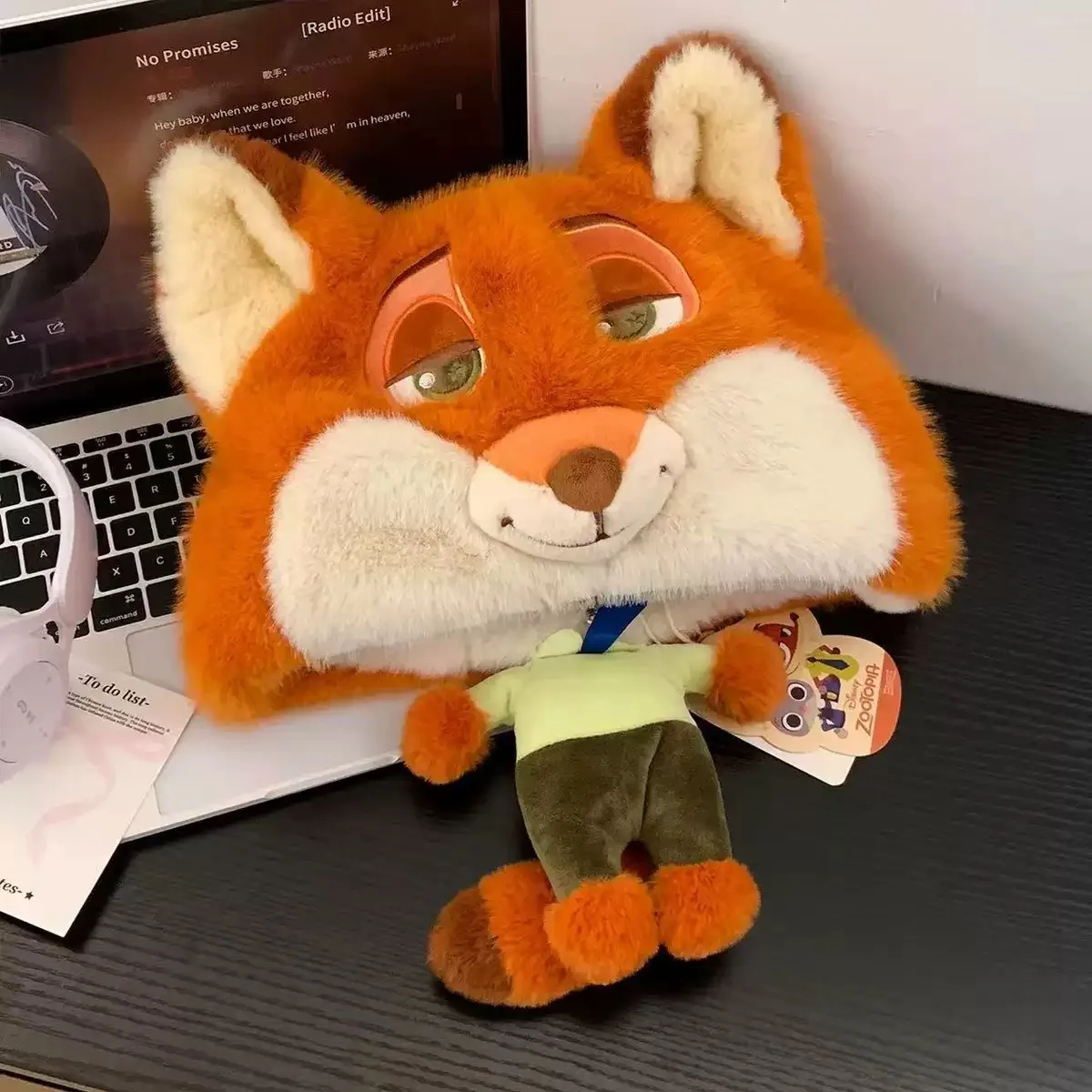 قبعة شتوية من القطيفة من Disney Zootopia بتصميم مريح على شكل حيوانات للبالغين والأطفال (Judy، Nick)