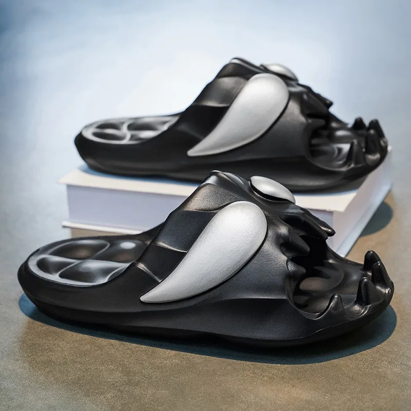 Viral Internet Famous Venom Design Couple Slippers, Trendy Thick Soft Sole Non Slip Summer Sandals For Lovers