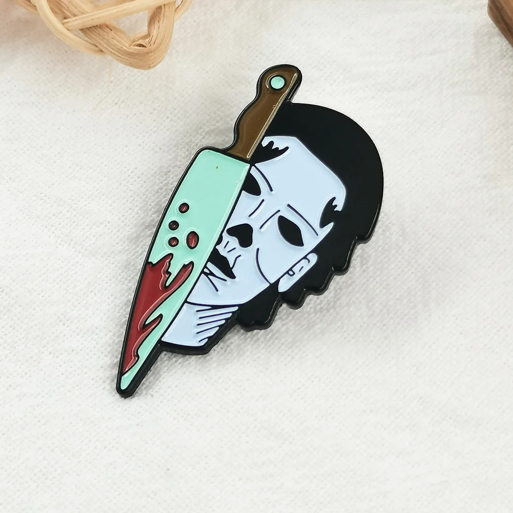 Halloween Classic Horror Movie Brooch Dripping Blood Prop Shaped Metal Badge Thrilling Themed Enamel Pin Movie Periphery Gift