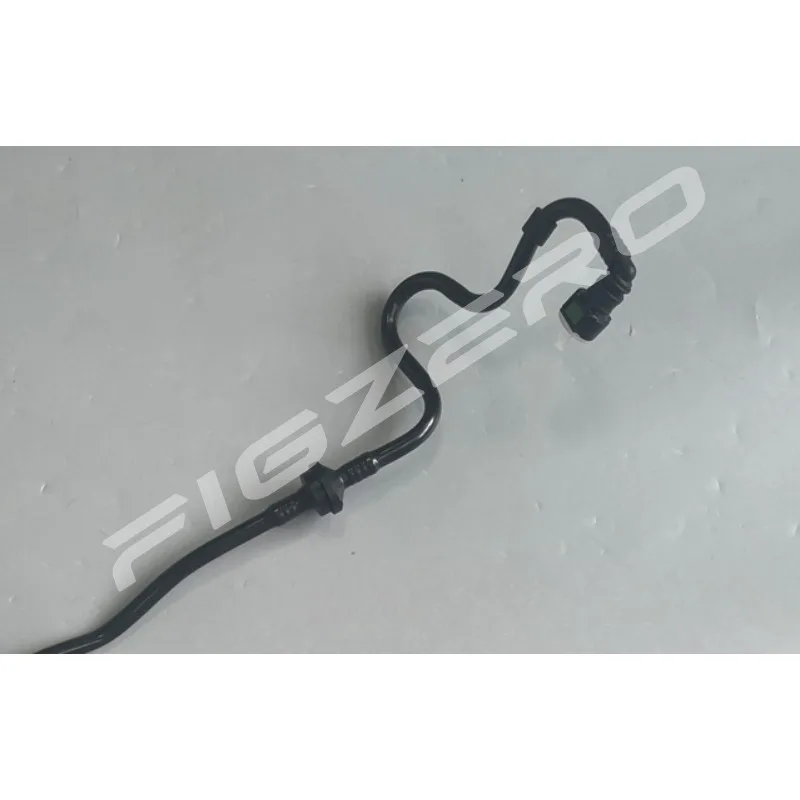 Auto Engine Fuel Supply Oil Front Pipe Tank Injector Nozzle Gas。oline Hose for Buick Regal Lacrosse 2.0T 2010 2011 13223825L