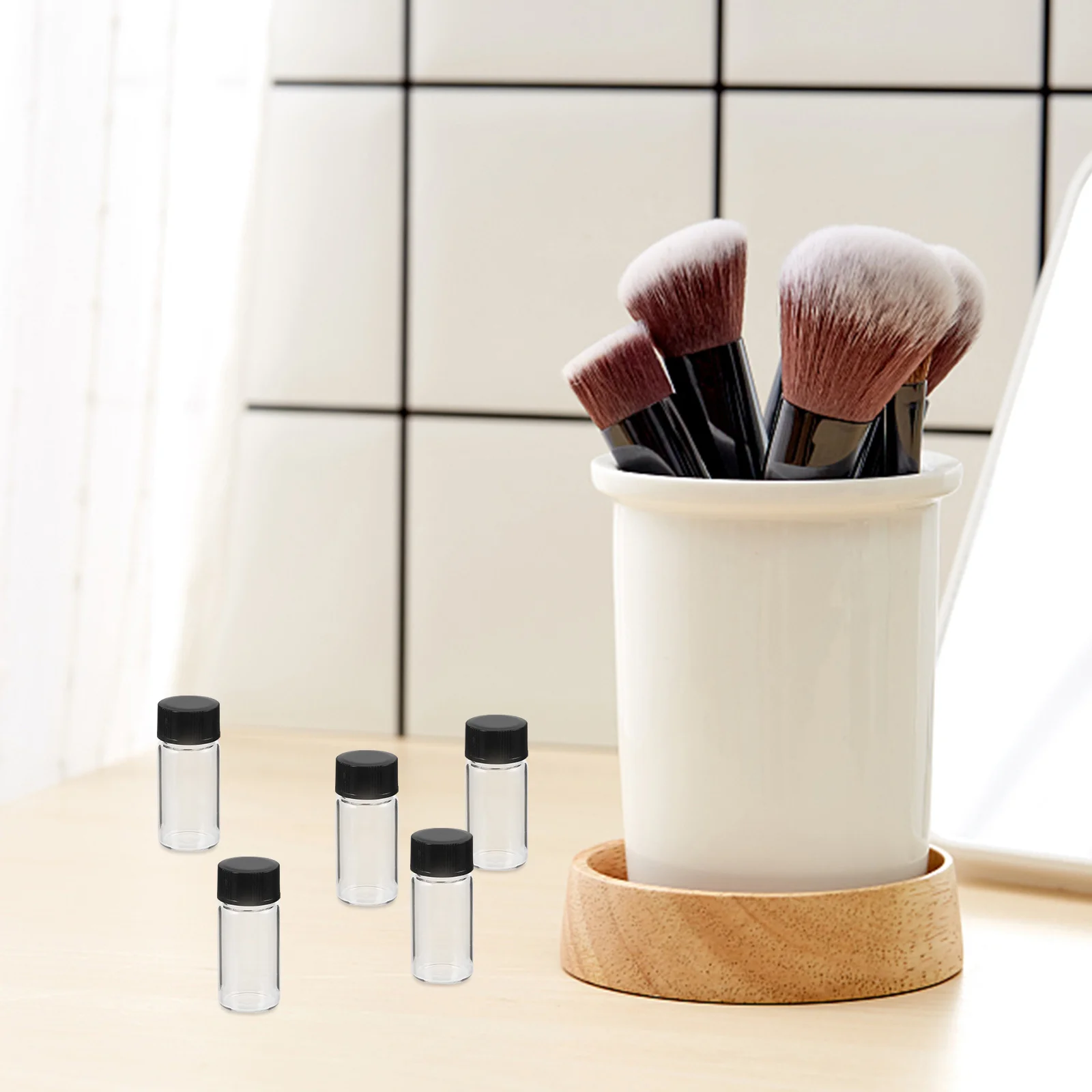 

100Pcs Clear Glass Vials Thick Flat Bottom Bottles Screw Thread for Essential Oils Samples Lab Storage Glass Vial with Lid