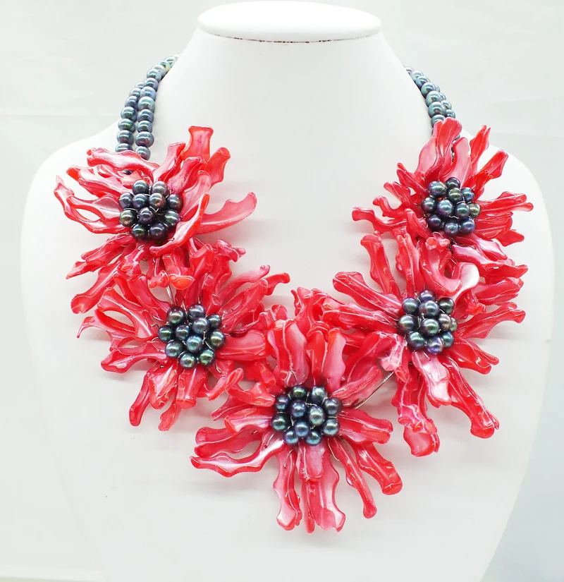 2025-   Europe America  classic pop  red shell  freshwater pearl flower necklace 20