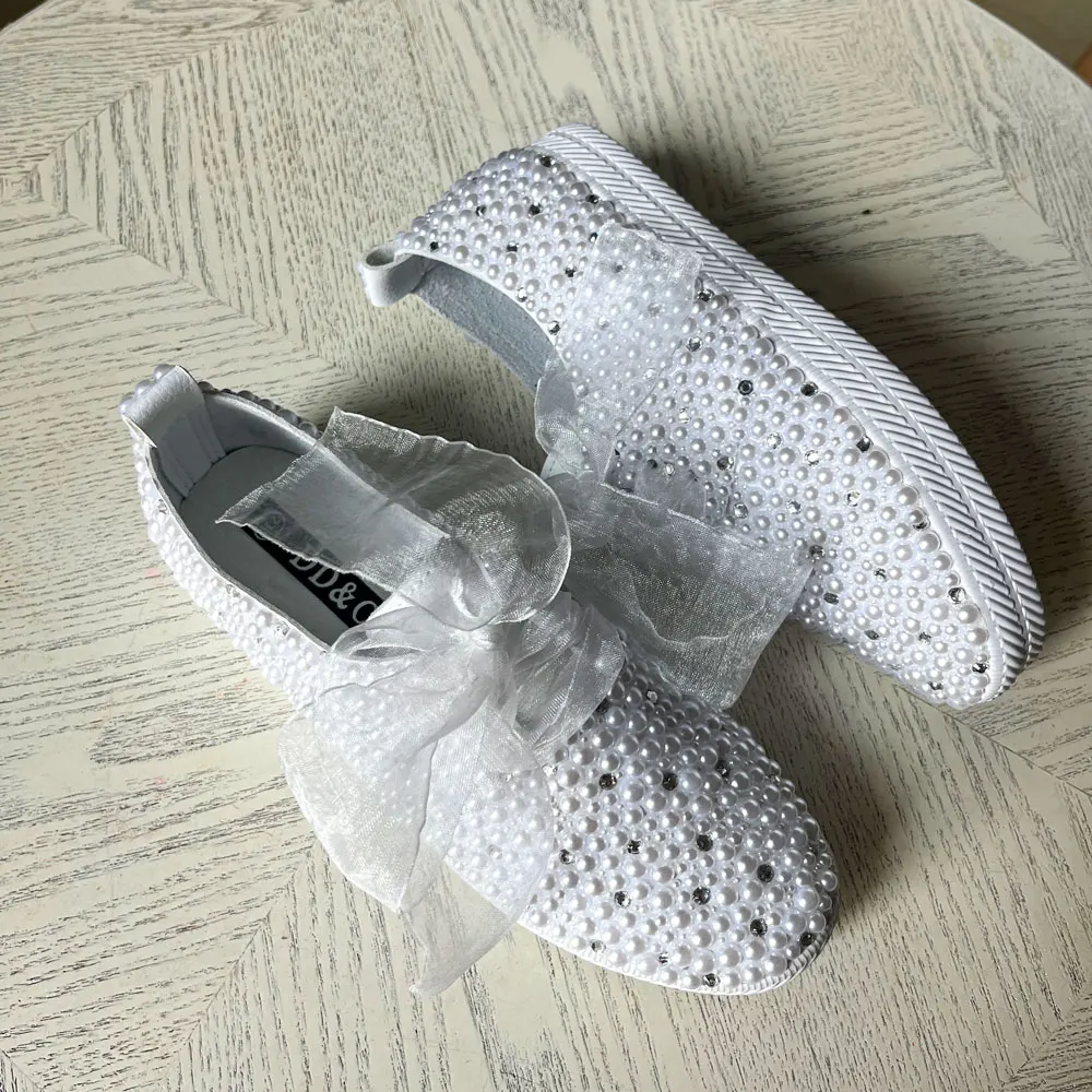 White Pearl Flats Women Fashion Wedding Shoes Causal Lace Shoelaces Girls\' Performance Rhinestone Womens Sneaker Canvas Shoes