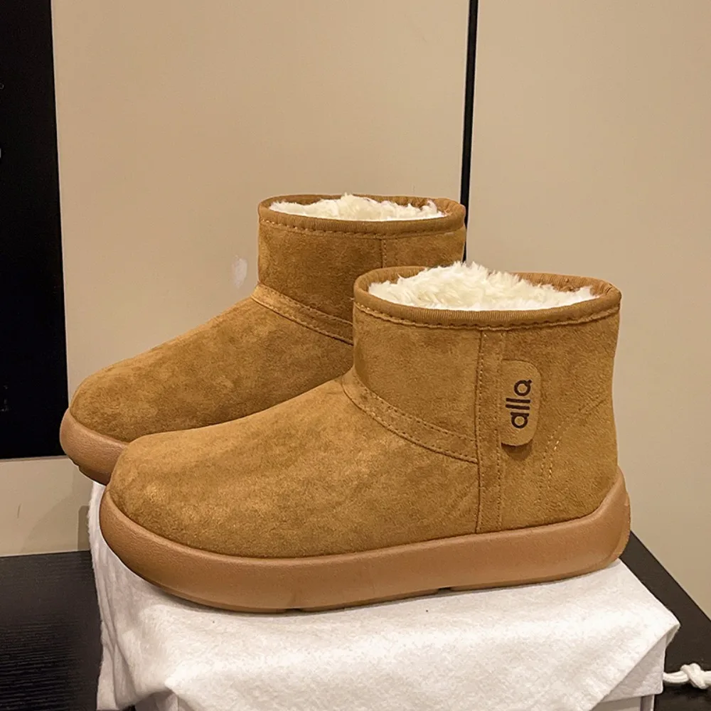 2025 جديد إمرأة أحذية الثلوج عادية الانزلاق على بوتاس موهير أفخم الدافئة المنزل أحذية قطنية الكلاسيكية الشتاء سميكة سوليد المرأة حذاء من الجلد