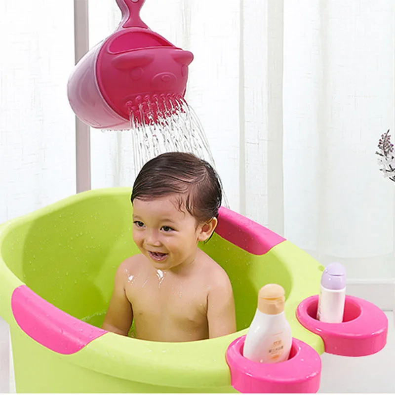 

Cartoon Baby Bath Caps Toddle Shampoo Cup Children Bathing Bailer Baby Shower Spoons Child Washing Hair Cup Baby Care Utensils