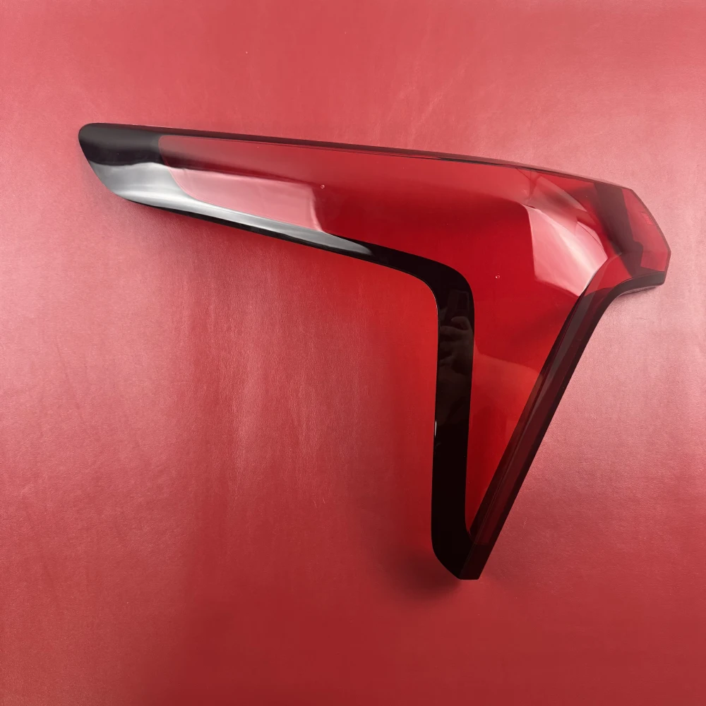Image 4: Couvercle d'objectif de feu arrière de voiture, abat-jour Transparent, coque de feu arrière pour Chevrolet Blazer EV (Version vers l'étranger) 2024 2025 (rouge)