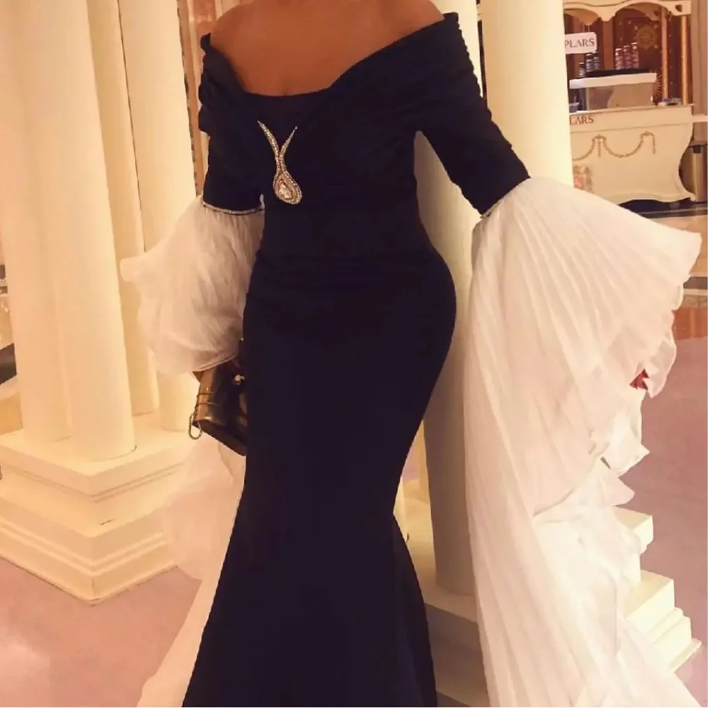 

Muloong Square Neckline Sweep Train Women Elegant And Pretty Luxury Prom Dress