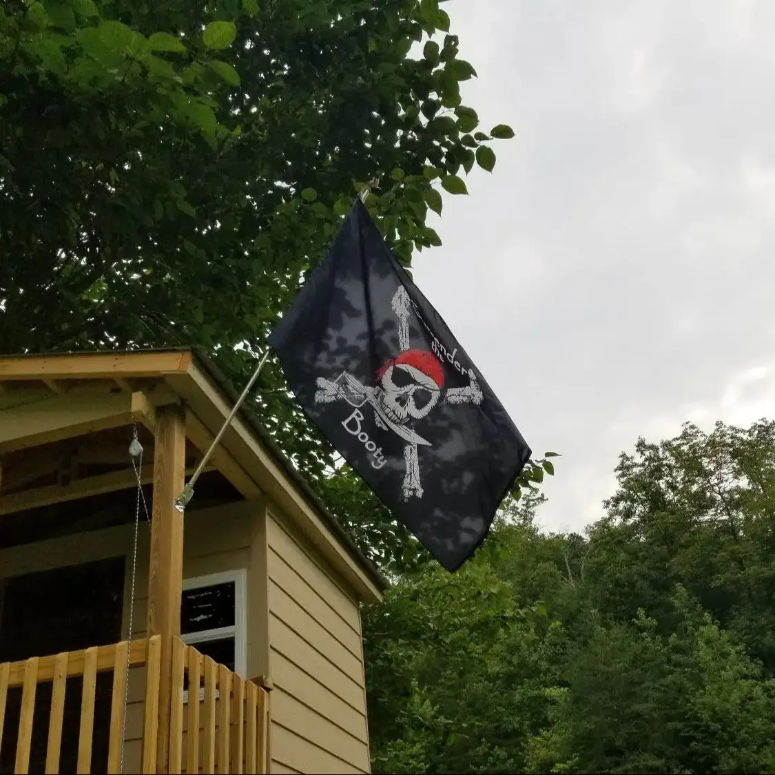 Pirate Surrender The Booty Flag Large 3x5 Ft Moderate Outdoor  Polyester Jolly Roger Halloween Flag 90x150cm