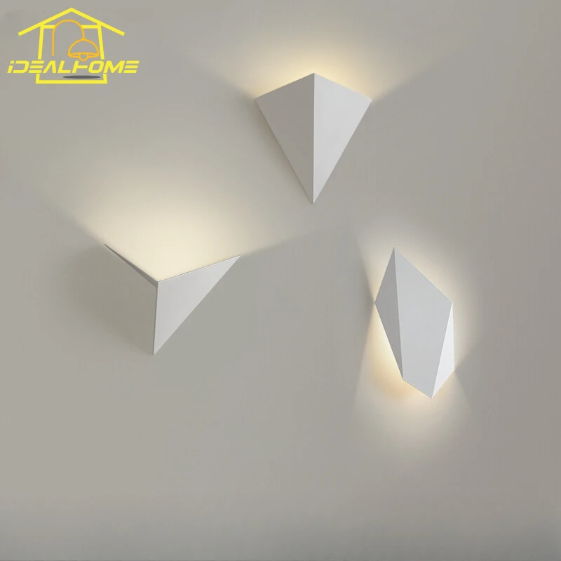 Creative Geometry Minimalist Modern Wall Lamp LED Bedroom Bedside Black/white Wall Sconces Living Room Background Study Aisle